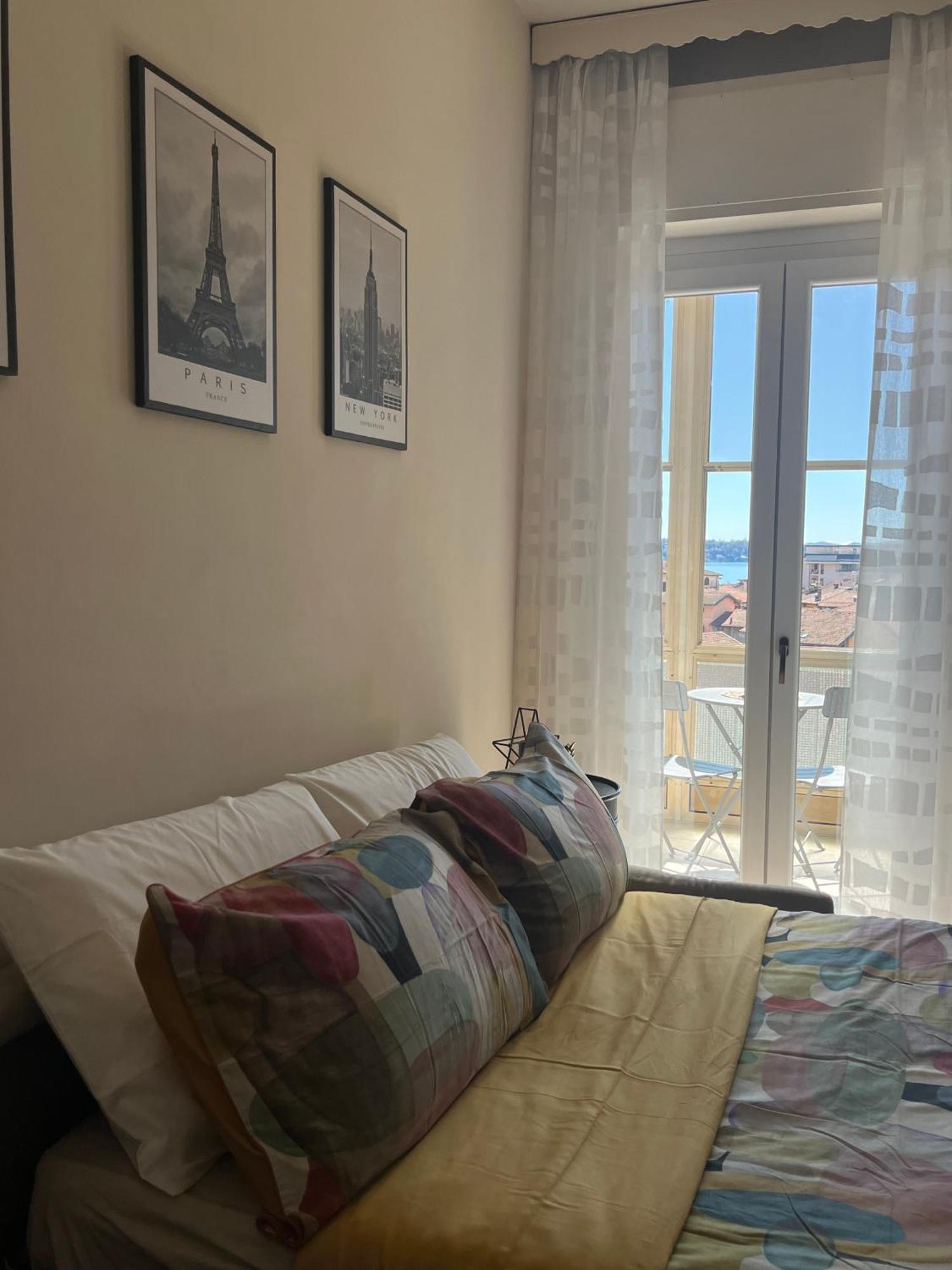 Vittore 11 Square แวร์บาเนีย ภายนอก รูปภาพ