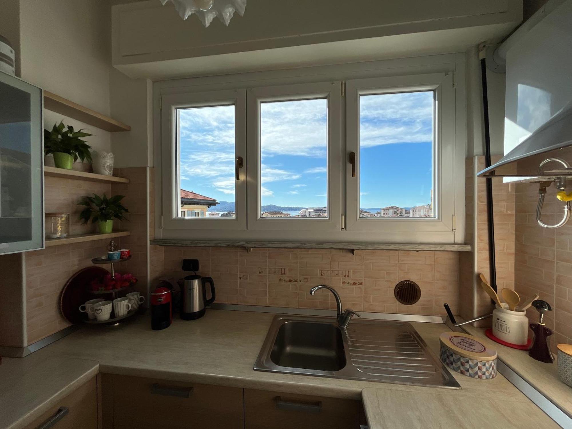 Vittore 11 Square แวร์บาเนีย ภายนอก รูปภาพ