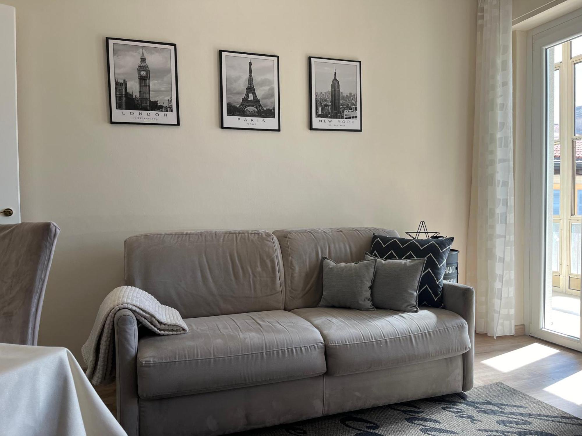 Vittore 11 Square แวร์บาเนีย ภายนอก รูปภาพ